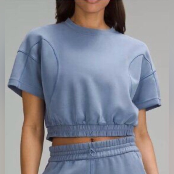 Lululemon NWT Softstreme Gathered Cropped Tee Top Shirt Oasis Blue Size 4